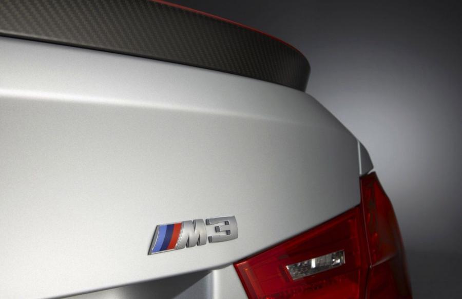  BMW M3 CRT 2011 года  (фото 68 из 76)